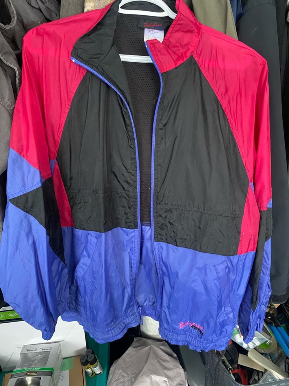 Vintage Bright Bodyline Windbreaker